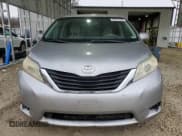 ✅ 2012 Toyota Sienna LE • VIN: 5TDKK3DC8CS249317 • Lot: 92701565. Listed on Copart with 257,711 mi. Free auction sales archive from the USA and detailed vehicle history report at DreamBid. Image 5.