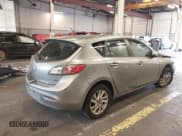 ✅ 2013 Mazda 3 i Touring • VIN: JM1BL1L89D1706469 • Лот: 43528087. Опубликован ранее на IAAI с пробегом Не указан. Бесплатный доступ к архиву аукционных продаж из США и подробный отчёт об истории автомобиля на DreamBid. Изображение 4.