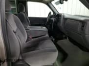 ✅ 2004 GMC Sierra 1500 SLE • VIN: 1GTEK14TX4Z170345 • Лот: 48973375. Опубликован ранее на Copart с пробегом 62 180 миль. Бесплатный доступ к архиву аукционных продаж из США и подробный отчёт об истории автомобиля на DreamBid. Изображение 10.