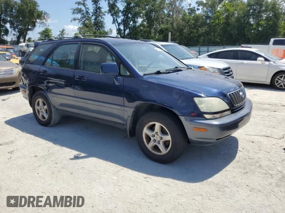 ✅ 2003 Lexus RX 300 • VIN: JTJGF10U830151689 • Лот: 66693085. Опубликован ранее на Copart с пробегом 145 223 миль. Бесплатный доступ к архиву аукционных продаж из США и подробный отчёт об истории автомобиля на DreamBid. Изображение 4.
