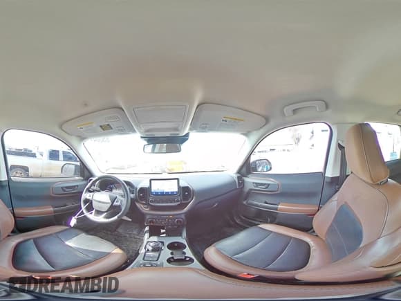 ✅ 2022 Ford Bronco Sport Badlands • VIN: 3FMCR9D96NRD13668 • Лот: 85004415. Опубликован ранее на Copart с пробегом 34 107 миль. Бесплатный доступ к архиву аукционных продаж из США и подробный отчёт об истории автомобиля на DreamBid. Изображение 15.