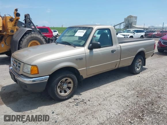 ✅ 2001 Ford Ranger XL • VIN: 1FTYR10U81PB31770 • Lot: 42830986. Wystawiony na IAAI z przebiegiem 228 873 mil. Bezpłatny archiwum sprzedaży aukcyjnych z USA i szczegółowy raport historii pojazdu na DreamBid. Zdjęcie 2.