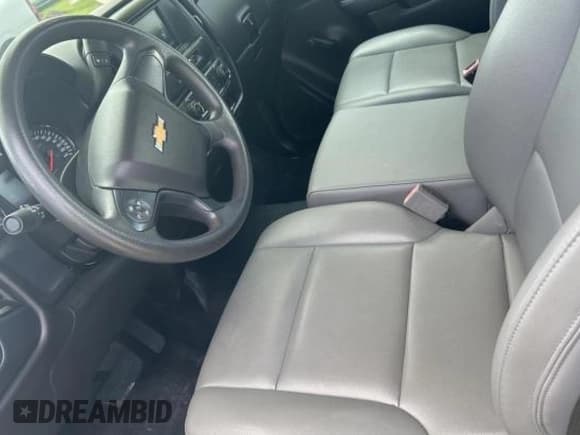 ✅ 2018 Chevrolet Silverado 1500 Work Truck • VIN: 1GCNCNECXJZ190044 • Lot: 72102525. Wystawiony na Copart z przebiegiem 30 759 mil. Bezpłatny archiwum sprzedaży aukcyjnych z USA i szczegółowy raport historii pojazdu na DreamBid. Zdjęcie 11.