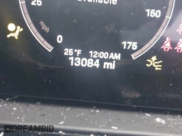 ✅ 2024 Porsche Cayenne • VIN: WP1BA2AY1RDA52862 • Lot: 41262541. Listed on IAAI with 13,084 mi. Free auction sales archive from the USA and detailed vehicle history report at DreamBid. Image 16.