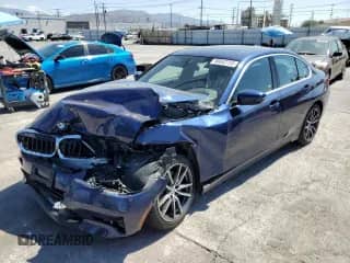 2020 BMW 3 Series 330i z VIN 3MW5R1J05L8B30427, wystawiony jako Copart lot #80042725 z przebiegiem 32 794 mil mil oraz Szkoda całkowita • Salvage title. Historia ofert i sprzedaży dostępna na DreamBid. Obrazek 1.