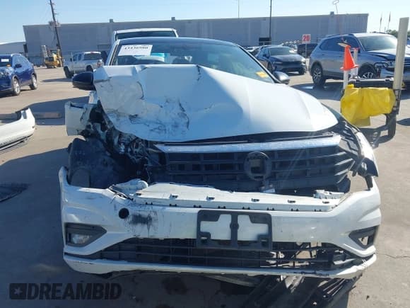 ✅ 2019 Volkswagen Jetta S • VIN: 3VWC57BU8KM061410 • Lot: 43436980. Wystawiony na IAAI z przebiegiem 93 031 mil. Bezpłatny archiwum sprzedaży aukcyjnych z USA i szczegółowy raport historii pojazdu na DreamBid. Zdjęcie 13.