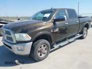 ✅ 2013 Ram 2500 Laramie • VIN: 3C6UR5FL7DG529590 • Lot: 40608177. Wystawiony na IAAI z przebiegiem 141 594 mil. Bezpłatny archiwum sprzedaży aukcyjnych z USA i szczegółowy raport historii pojazdu na DreamBid. Zdjęcie 2.