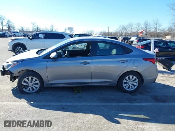 ✅ 2022 Hyundai Accent SE • VIN: 3KPC24A69NE183673 • Лот: 41460736. Опубликован ранее на IAAI с пробегом 14 841 миль. Бесплатный доступ к архиву аукционных продаж из США и подробный отчёт об истории автомобиля на DreamBid. Изображение 15.