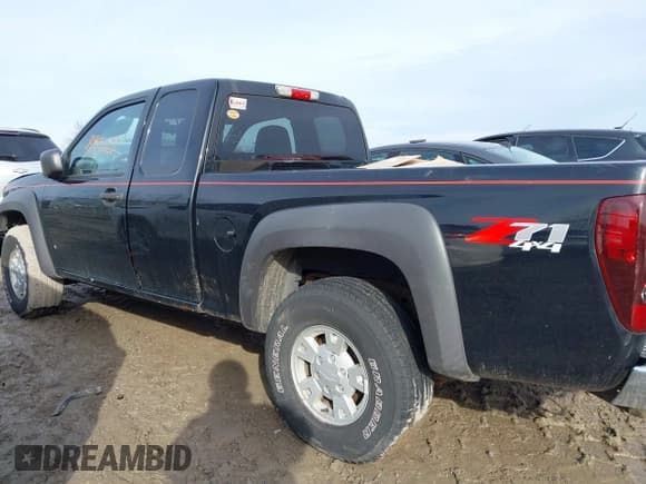 ✅ 2006 Chevrolet Colorado 1LT • VIN: 1GCDT196968256458 • Lot: 41689522. Listed on IAAI with 68,514 mi. Free auction sales archive from the USA and detailed vehicle history report at DreamBid. Image 15.