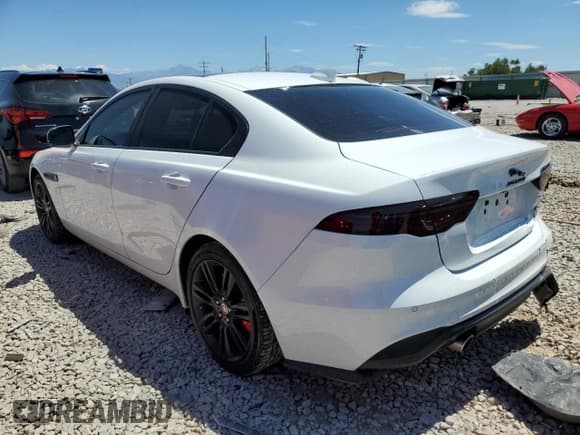 ✅ 2020 Jaguar XE S • VIN: SAJAJ4FX7LCP60816 • Lot: 61870713. Wystawiony na Copart z przebiegiem 33 730 mil. Bezpłatny archiwum sprzedaży aukcyjnych z USA i szczegółowy raport historii pojazdu na DreamBid. Zdjęcie 2.