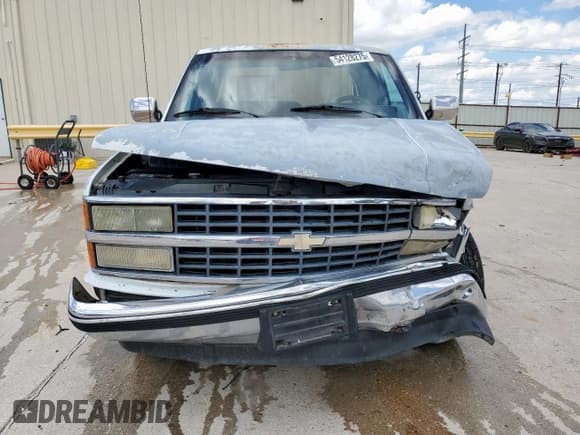 ✅ 1991 Chevrolet Silverado 1500 • VIN: 2GCEC19K1M1246380 • Lot: 54128275. Wystawiony na Copart z przebiegiem 169 831 mil. Bezpłatny archiwum sprzedaży aukcyjnych z USA i szczegółowy raport historii pojazdu na DreamBid. Zdjęcie 5.