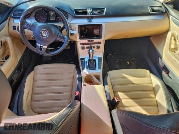 ✅ 2014 Volkswagen CC Sport • VIN: WVWBN7AN6EE503927 • Lot: 94918465. Listed on Copart with 145,639 mi. Free auction sales archive from the USA and detailed vehicle history report at DreamBid. Image 8.