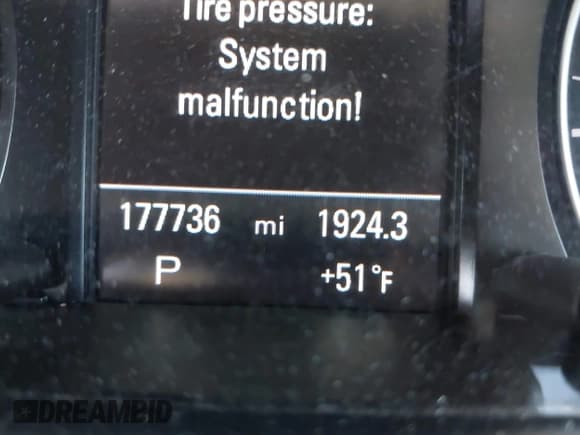 ✅ 2016 Audi Q5 Premium Plus • VIN: WA1L2AFP4GA129102 • Lot: 43687376. Wystawiony na IAAI z przebiegiem 177 736 mil. Bezpłatny archiwum sprzedaży aukcyjnych z USA i szczegółowy raport historii pojazdu na DreamBid. Zdjęcie 15.