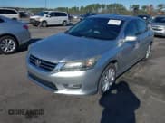 ✅ 2013 Honda Accord EX-L • VIN: 1HGCR3F88DA042886 • Lot: 43670831. Listed on IAAI with 163,609 mi. Free auction sales archive from the USA and detailed vehicle history report at DreamBid. Image 17.