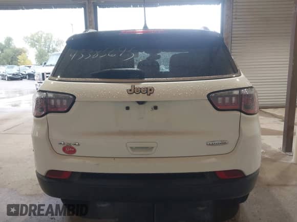 2019 Jeep Compass Latitude с VIN 3C4NJDBB5KT806950, выставлен на аукционе IAAI как лот 43385695 с пробегом 60 608 миль миль и . История ставок и продаж доступна на DreamBid. Изображение 16.