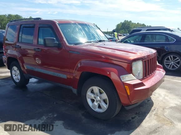 ✅ 2009 Jeep Liberty Sport • VIN: 1J8GN28K09W510501 • Lot: 43284467. Wystawiony na IAAI z przebiegiem 131 097 mil. Bezpłatny archiwum sprzedaży aukcyjnych z USA i szczegółowy raport historii pojazdu na DreamBid. Zdjęcie 1.
