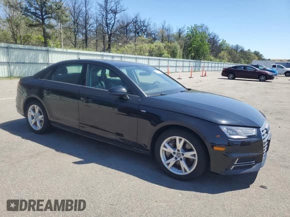✅ 2018 Audi A4 • VIN: WAUNNAF49JN000412 • Лот: 57591655. Опубликован ранее на Copart с пробегом 43 131 миль. Бесплатный доступ к архиву аукционных продаж из США и подробный отчёт об истории автомобиля на DreamBid. Изображение 4.