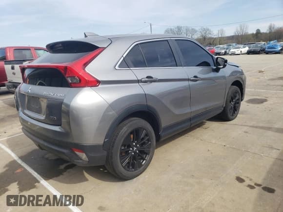 ✅ 2018 Mitsubishi Eclipse Cross LE • VIN: JA4AT4AA3JZ046147 • Lot: 50902365. Listed on Copart with 125,922 mi. Free auction sales archive from the USA and detailed vehicle history report at DreamBid. Image 3.