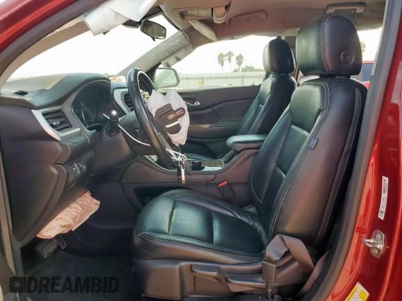 ✅ 2020 GMC Acadia SLE • VIN: 1GKKNKLA1LZ164159 • Lot: 84950385. Listed on Copart with 99,580 mi. Free auction sales archive from the USA and detailed vehicle history report at DreamBid. Image 7.