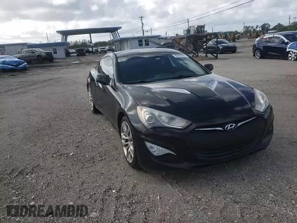 2014 Hyundai Genesis Coupe R-Spec with VIN KMHHT6KDXEU119523, listed as a Copart auction lot 82265325 with 88,944 mi miles and Salvage title. Bid and sale history available at DreamBid. Image 13.