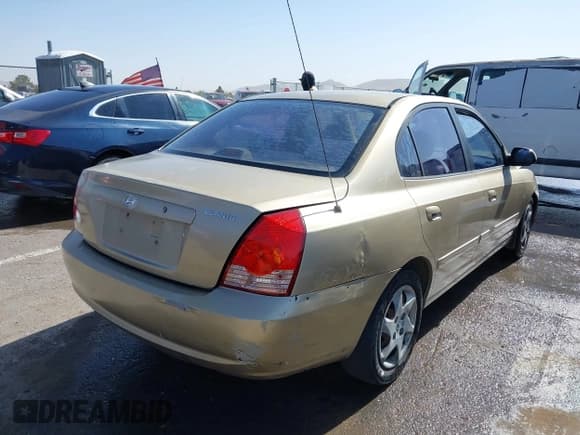 ✅ 2005 Hyundai Elantra GLS • VIN: KMHDN46D25U172577 • Лот: 42027345. Опубликован ранее на IAAI с пробегом 188 765 миль. Бесплатный доступ к архиву аукционных продаж из США и подробный отчёт об истории автомобиля на DreamBid. Изображение 4.