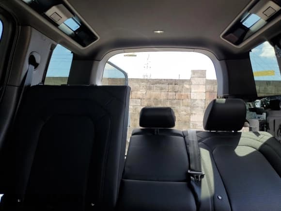 ✅ 2025 Land Rover Defender S • VIN: SALEJ7EX8S2454417 • Лот: 80831765. Опубликован ранее на Copart с пробегом 1 391 миль. Бесплатный доступ к архиву аукционных продаж из США и подробный отчёт об истории автомобиля на DreamBid. Изображение 10.