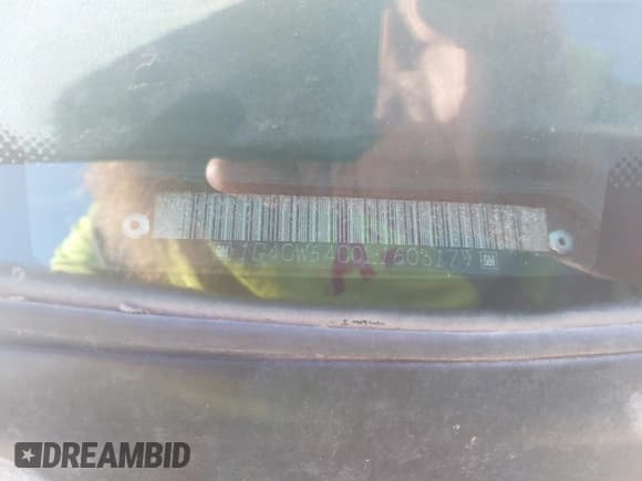 ✅ 1990 Buick Park Avenue • VIN: 1G4CW54C0L1603179 • Lot: 43066942. Wystawiony na IAAI z przebiegiem 127 850 mil. Bezpłatny archiwum sprzedaży aukcyjnych z USA i szczegółowy raport historii pojazdu na DreamBid. Zdjęcie 9.