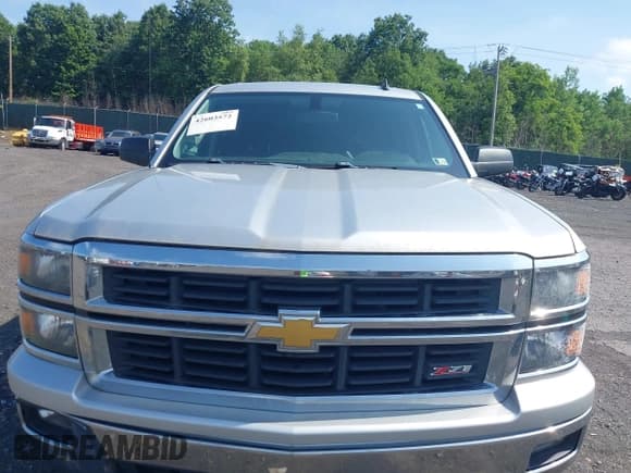 ✅ 2014 Chevrolet Silverado 1500 LT • VIN: 1GCUKREC8EF194719 • Lot: 42603572. Wystawiony na IAAI z przebiegiem 133 599 mil. Bezpłatny archiwum sprzedaży aukcyjnych z USA i szczegółowy raport historii pojazdu na DreamBid. Zdjęcie 12.
