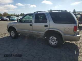 2004 Chevrolet Blazer LS with VIN 1GNDT13X44K138164, listed as a Copart auction lot 75337094 with Not provided miles and Clean title. Bid and sale history available at DreamBid. Image 2.