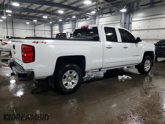 ✅ 2019 Chevrolet Silverado 1500 LT • VIN: 2GCVKPEC6K1144767 • Lot: 91734045. Wystawiony na Copart z przebiegiem 87 725 mil. Bezpłatny archiwum sprzedaży aukcyjnych z USA i szczegółowy raport historii pojazdu na DreamBid. Zdjęcie 3.