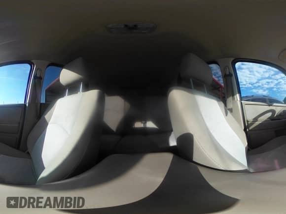 2006 Mercury Mariner Luxury с VIN 4M2YU56166DJ09255, выставлен на аукционе IAAI как лот 43432885 с пробегом 151 684 миль миль и . История ставок и продаж доступна на DreamBid. Изображение 18.