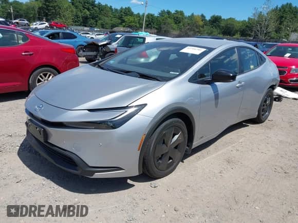 2025 Toyota Prius LE с VIN JTDADABU9S3029478, выставлен на аукционе IAAI как лот 42766701 с пробегом 1 065 миль миль и . История ставок и продаж доступна на DreamBid. Изображение 19.