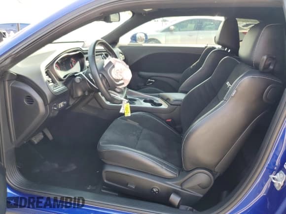 ✅ 2022 Dodge Challenger SRT Hellcat Redeye Widebody • VIN: 2C3CDZL91NH107887 • Lot: 65779774. Wystawiony na Copart z przebiegiem 29 985 mil. Bezpłatny archiwum sprzedaży aukcyjnych z USA i szczegółowy raport historii pojazdu na DreamBid. Zdjęcie 7.