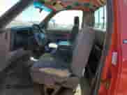 1996 Dodge 1500 z VIN 1B7HC16Y0TS664448, wystawiony jako Copart lot #58747994 z przebiegiem 305 896 mil mil oraz Szkoda całkowita • Salvage title. Historia ofert i sprzedaży dostępna na DreamBid. Obrazek 7.