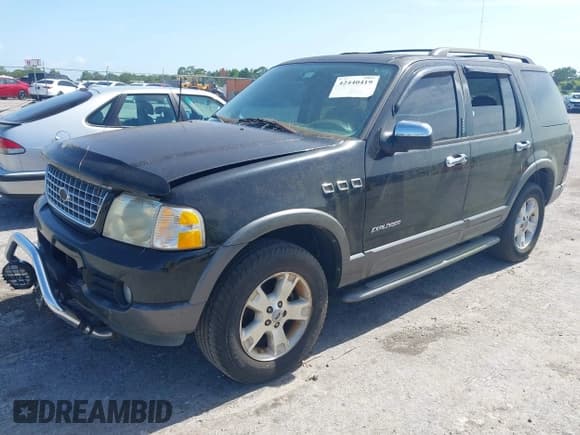 ✅ 2004 Ford Explorer XLT • VIN: 1FMZU63K84UC07032 • Lot: 42440419. Wystawiony na IAAI z przebiegiem 79 542 mil. Bezpłatny archiwum sprzedaży aukcyjnych z USA i szczegółowy raport historii pojazdu na DreamBid. Zdjęcie 2.