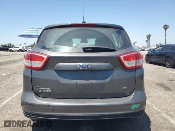✅ 2017 Ford C-Max SE • VIN: 1FADP5EU6HL108435 • Lot: 57690125. Wystawiony na Copart z przebiegiem 170 103 mil. Bezpłatny archiwum sprzedaży aukcyjnych z USA i szczegółowy raport historii pojazdu na DreamBid. Zdjęcie 6.