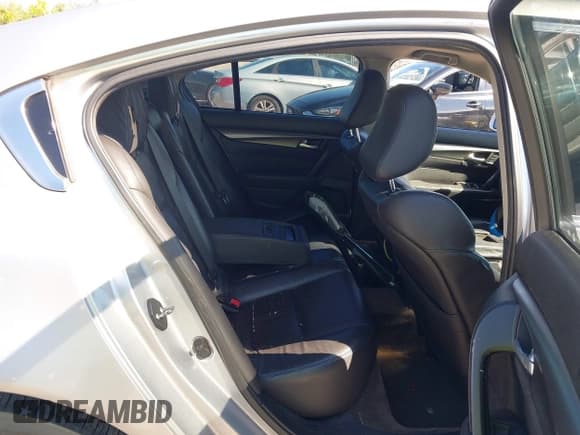 ✅ 2013 Acura TL • VIN: 19UUA8F24DA015379 • Лот: 43602441. Опубликован ранее на IAAI с пробегом 178 496 миль. Бесплатный доступ к архиву аукционных продаж из США и подробный отчёт об истории автомобиля на DreamBid. Изображение 8.