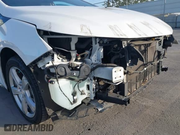 ✅ 2017 Chevrolet Volt LT • VIN: 1G1RC6S57HU213356 • Lot: 43655950. Listed on IAAI with 84,587 mi. Free auction sales archive from the USA and detailed vehicle history report at DreamBid. Image 6.