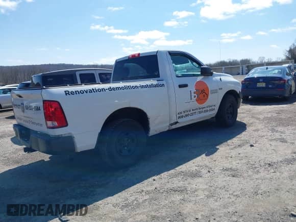 2013 Ram 1500 Express z VIN 3C6JR6AT0DG541533, wystawiony jako IAAI lot #41926211 z przebiegiem 184 904 mil mil oraz . Historia ofert i sprzedaży dostępna na DreamBid. Obrazek 4.