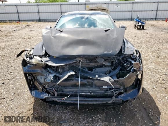 ✅ 2018 Kia Stinger GT1 • VIN: KNAE45LC0J6009841 • Lot: 81239035. Listed on Copart with 191,350 mi. Free auction sales archive from the USA and detailed vehicle history report at DreamBid. Image 5.