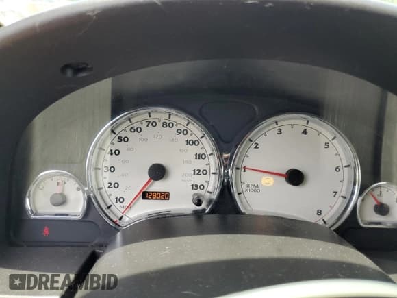 ✅ 2005 Saturn VUE • VIN: 5GZCZ63485S807316 • Lot: 59966365. Wystawiony na Copart z przebiegiem 128 020 mil. Bezpłatny archiwum sprzedaży aukcyjnych z USA i szczegółowy raport historii pojazdu na DreamBid. Zdjęcie 9.