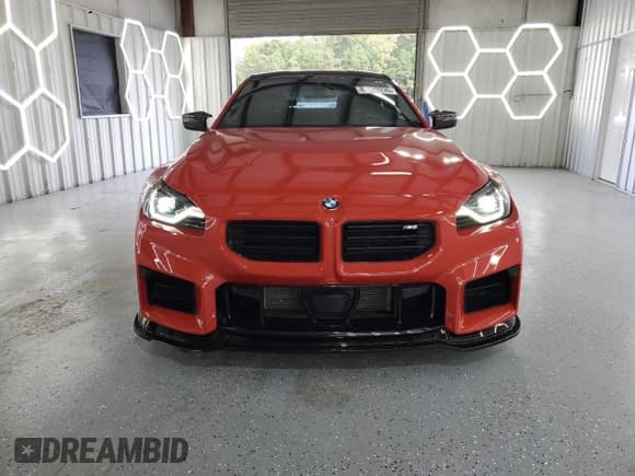 ✅ 2024 BMW M2 • VIN: 3MF13DM06R8E28720 • Lot: 85719235. Wystawiony na Copart z przebiegiem 7 881 mil. Bezpłatny archiwum sprzedaży aukcyjnych z USA i szczegółowy raport historii pojazdu na DreamBid. Zdjęcie 5.