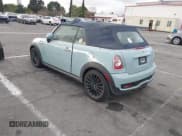 ✅ 2013 MINI Convertible S • VIN: WMWZP3C57DT551118 • Lot: 41086617. Wystawiony na IAAI z przebiegiem 108 049 mil. Bezpłatny archiwum sprzedaży aukcyjnych z USA i szczegółowy raport historii pojazdu na DreamBid. Zdjęcie 3.