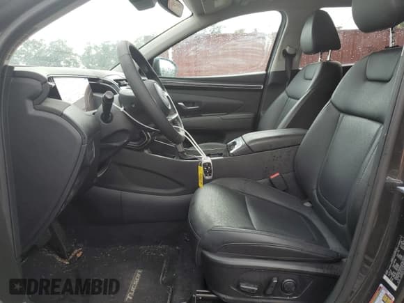 ✅ 2023 Hyundai Tucson SEL • VIN: 5NMJFCAEXPH261225 • Lot: 62408124. Listed on Copart with 11,053 mi. Free auction sales archive from the USA and detailed vehicle history report at DreamBid. Image 7.