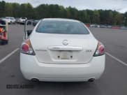 ✅ 2008 Nissan Altima S • VIN: 1N4AL21E18N534050 • Lot: 43457346. Wystawiony na IAAI z przebiegiem Nie podano. Bezpłatny archiwum sprzedaży aukcyjnych z USA i szczegółowy raport historii pojazdu na DreamBid. Zdjęcie 17.