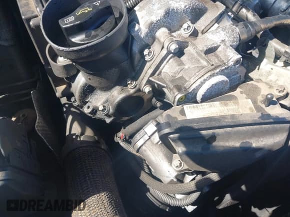 ✅ 2009 Mercedes-Benz E 320 • VIN: WDBUF22X39B368307 • Lot: 41636883. Wystawiony na IAAI z przebiegiem 267 685 mil. Bezpłatny archiwum sprzedaży aukcyjnych z USA i szczegółowy raport historii pojazdu na DreamBid. Zdjęcie 12.