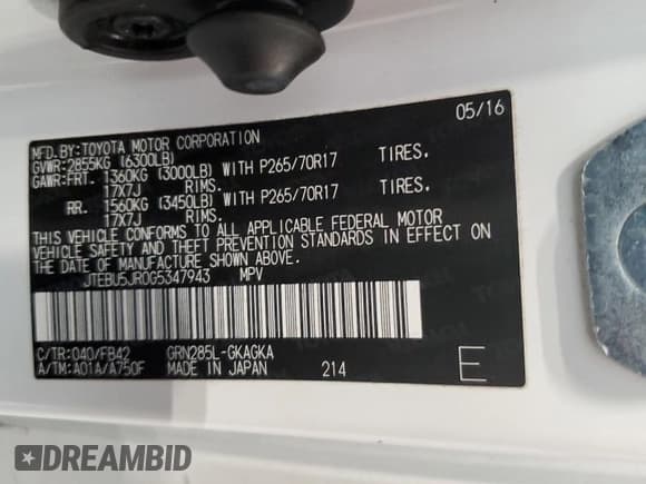 ✅ 2016 Toyota 4Runner Limited • VIN: JTEBU5JR0G5347943 • Lot: 91992855. Listed on Copart with 135,241 mi. Free auction sales archive from the USA and detailed vehicle history report at DreamBid. Image 13.