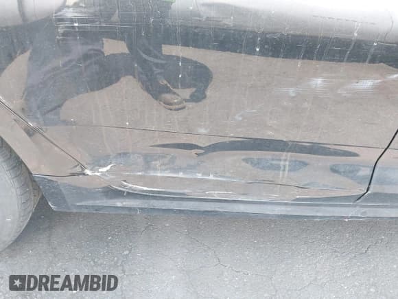 ✅ 2019 Audi A5 Sportback Premium • VIN: WAUANCF50KA054421 • Lot: 42933628. Wystawiony na IAAI z przebiegiem 64 835 mil. Bezpłatny archiwum sprzedaży aukcyjnych z USA i szczegółowy raport historii pojazdu na DreamBid. Zdjęcie 17.