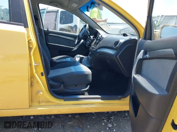 ✅ 2009 Chevrolet Aveo 2LT • VIN: KL1TG66E19B646381 • Lot: 42915483. Listed on IAAI with 78,267 mi. Free auction sales archive from the USA and detailed vehicle history report at DreamBid. Image 5.