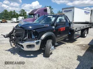 ✅ 2024 Ram 5500 Tradesman • VIN: 3C7WRNDL2RG136482 • Lot: 65995534. Wystawiony na Copart z przebiegiem 31 219 mil. Bezpłatny archiwum sprzedaży aukcyjnych z USA i szczegółowy raport historii pojazdu na DreamBid. Zdjęcie 1.